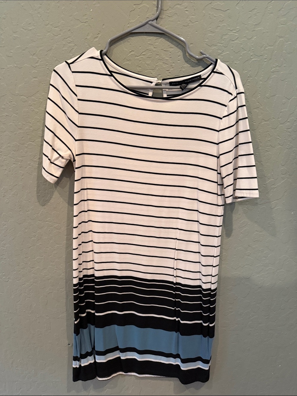 White House Black Market White Black and Blue Striped Short-Sleeve Tunic